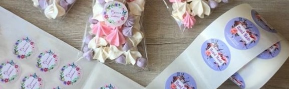 Наклейки с логотипом